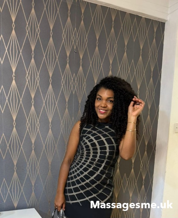 Colombian Massage Therapist. Caring Hands, Professional Touch: Releasing Tension And Restoring Balance With Warmth And Skill