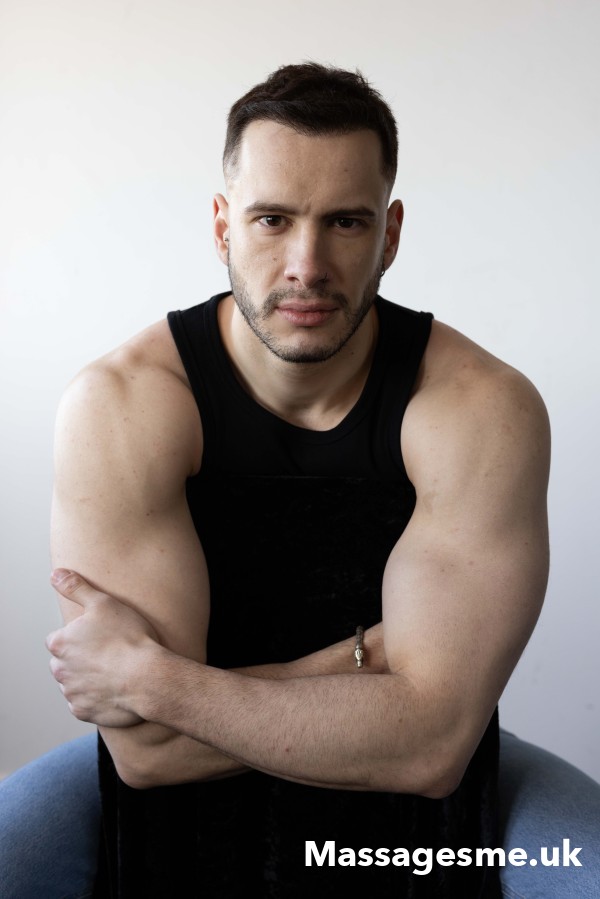 Experienced Male Masseur For Men And Women | Stress Relief & Therapeutic/Deep Relaxation Massage | NW3 London