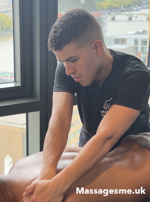 Expert Male Massage Therapist In London | Relaxing, Deep Tissue, Sports & Lymphatic