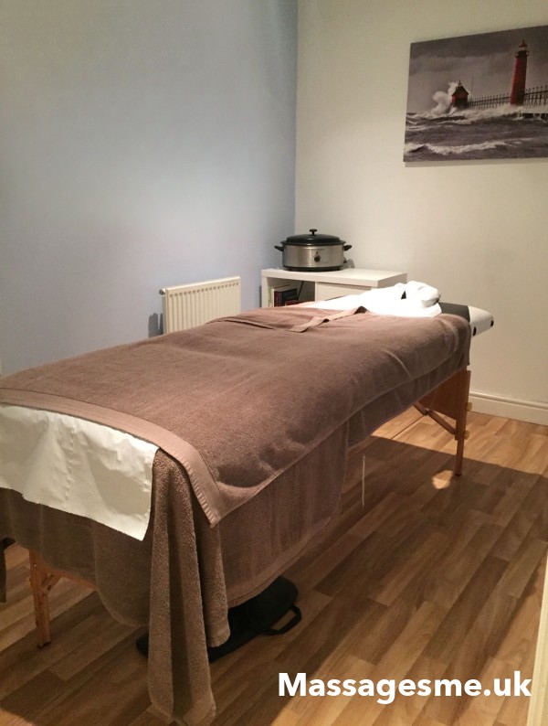 You Will Be In Good Hands I Promise - ERIK Male Massage Therapist London