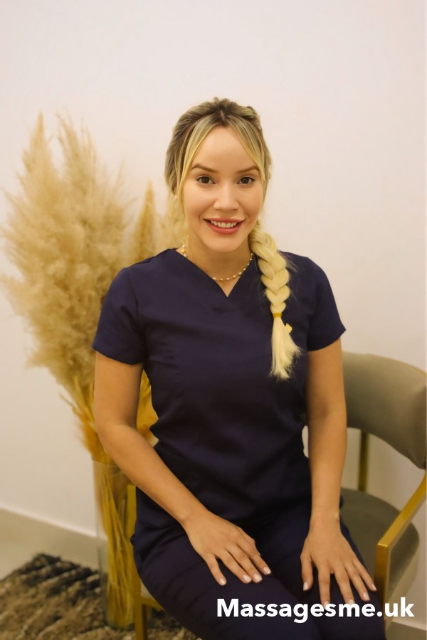 Luxury Massage In Kensington • Female Therapist