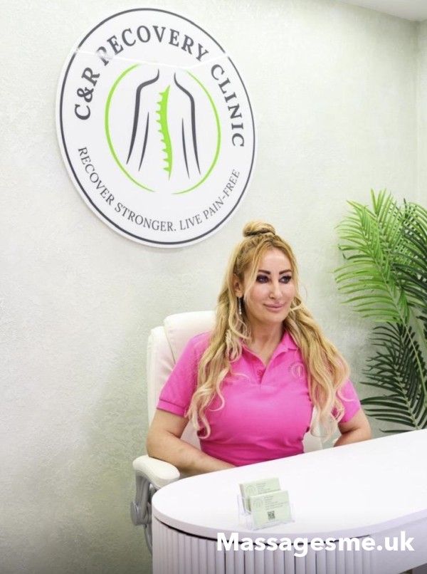 Physiotherapist/Massage Therapist