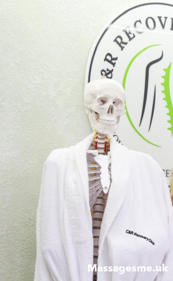 Physiotherapist And Massage Therapist In Twickenham, Southwest London