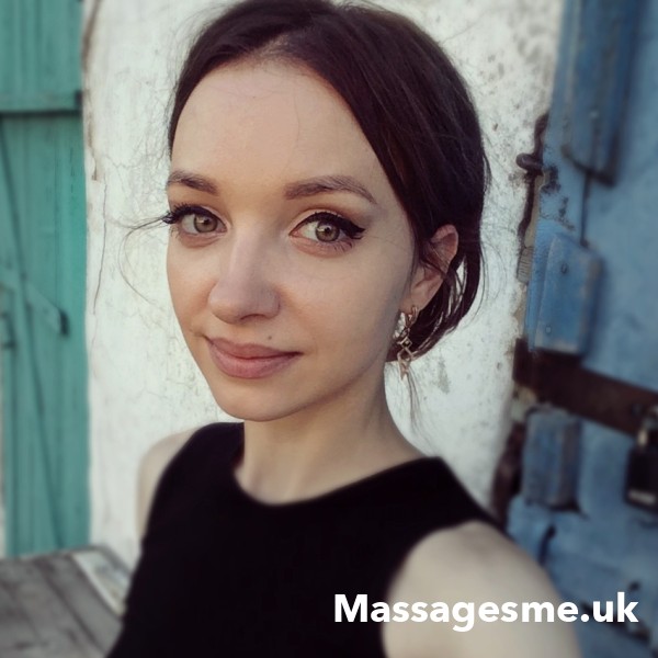Professional Deep Tissue Full Body Massage In Shoreditch & Home Visit