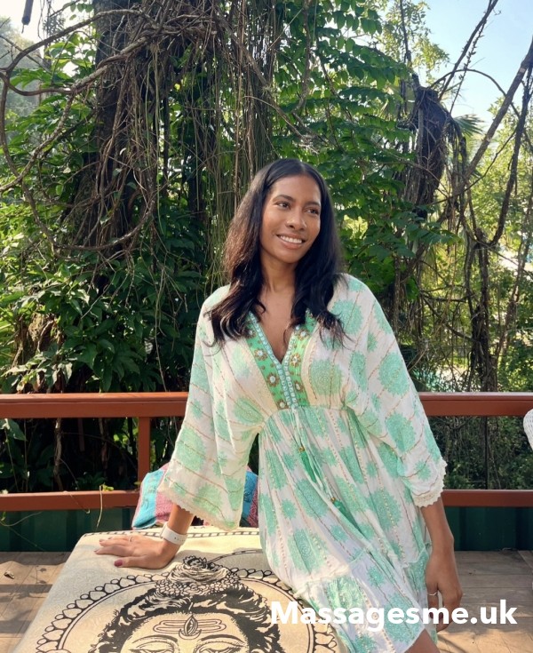 Holistic Massage Experience – Relaxation • Bodywork • Energy Healing – Kensington