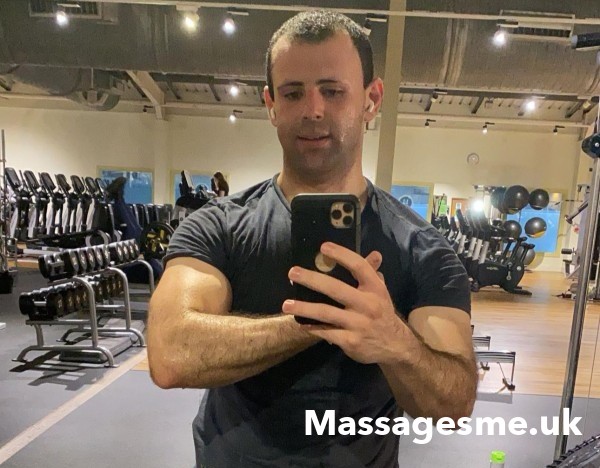 Arabic Qualified Male Masseur In London